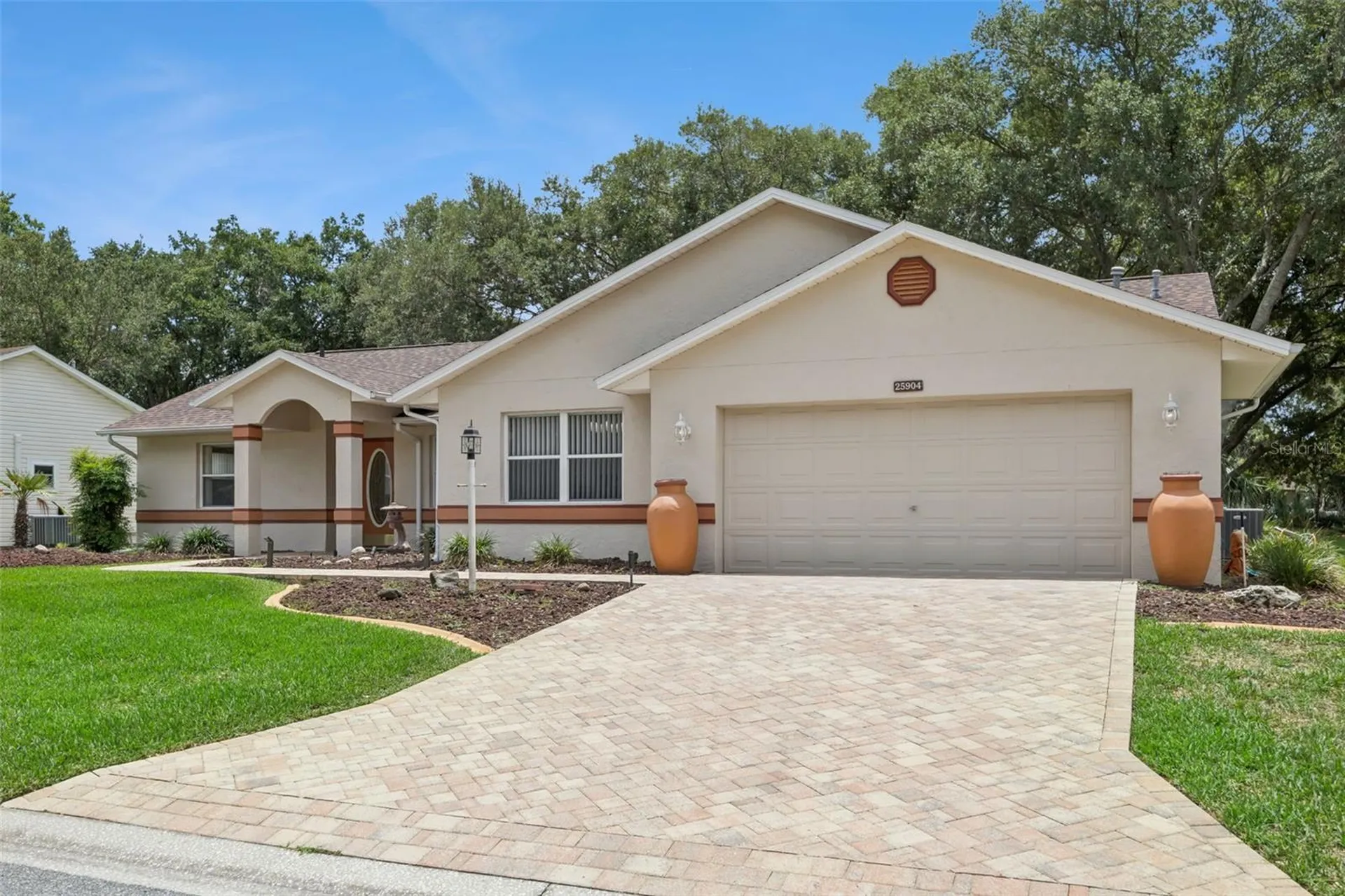 25904 Newcombe Circle Leesburg FL 34748