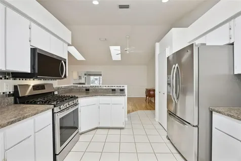 25904 Newcombe Circle Leesburg FL 34748