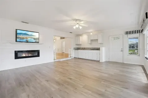 25904 Newcombe Circle Leesburg FL 34748