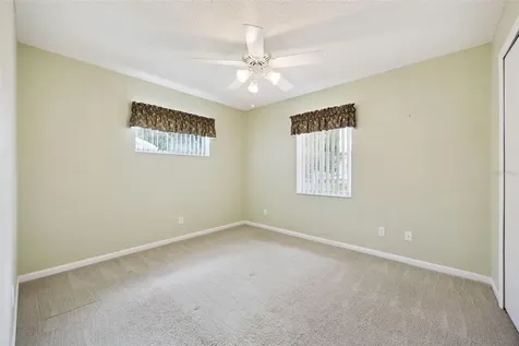 25904 Newcombe Circle Leesburg FL 34748
