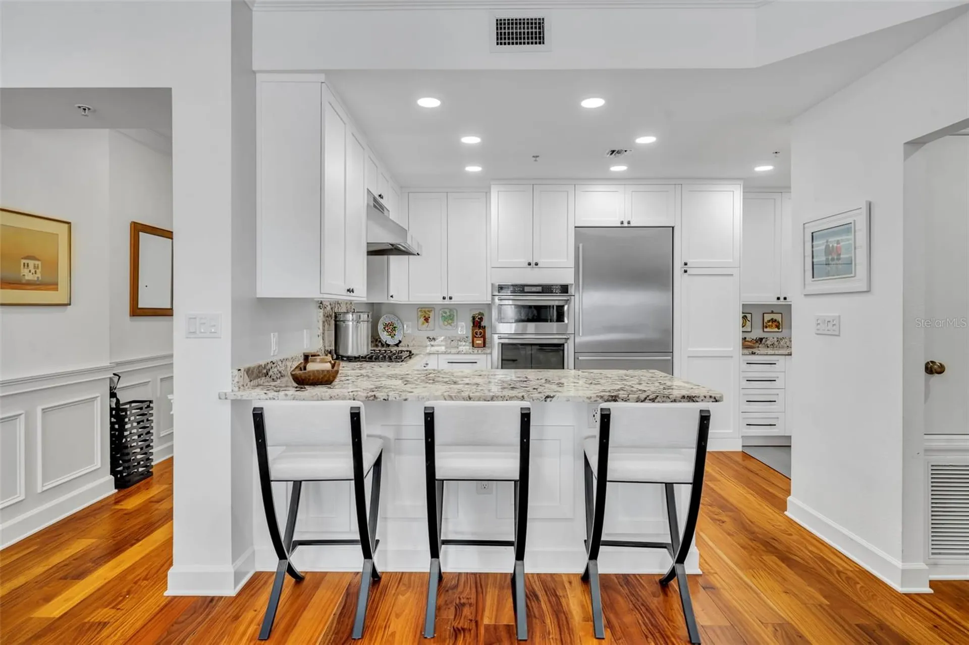 2305 Edgewater Drive Orlando FL 32804