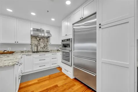 2305 Edgewater Drive Orlando FL 32804