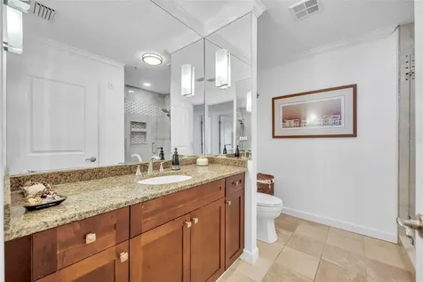 2305 Edgewater Drive Orlando FL 32804