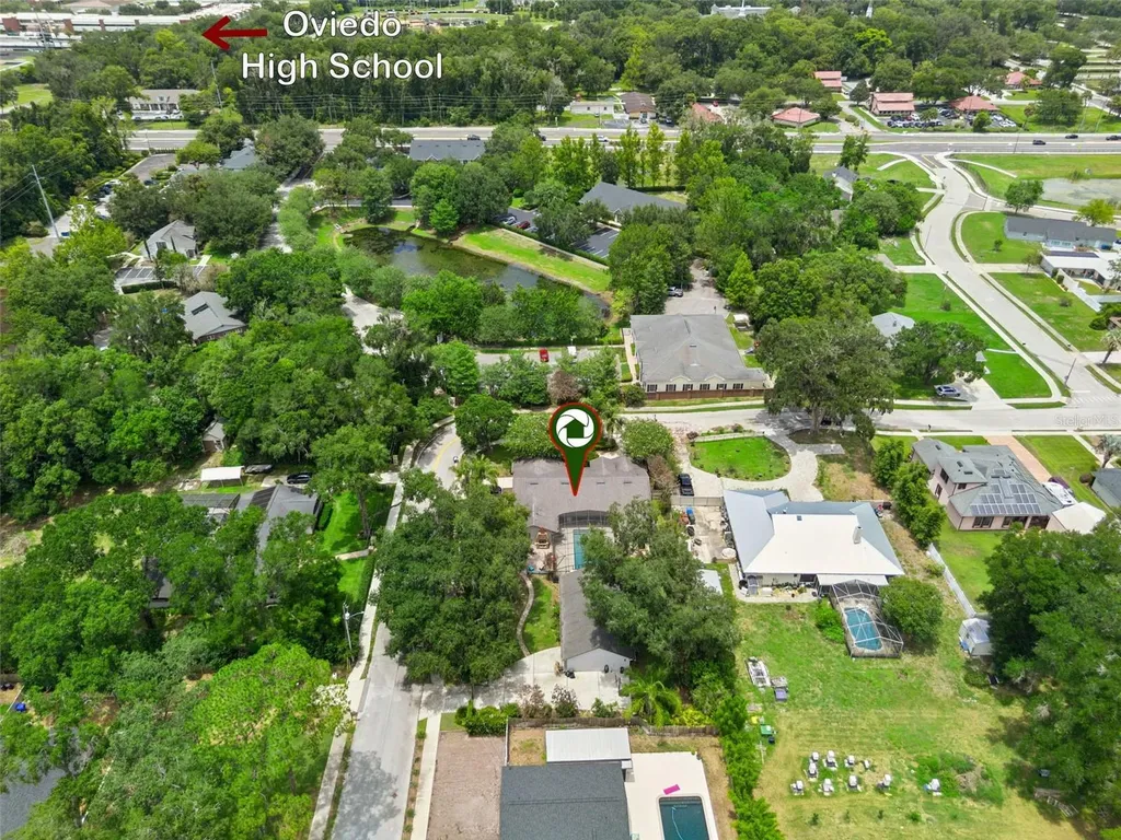 390 Smith Street Oviedo FL 32765