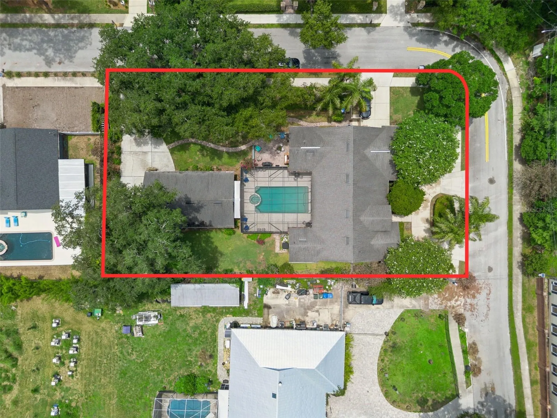 390 Smith Street Oviedo FL 32765