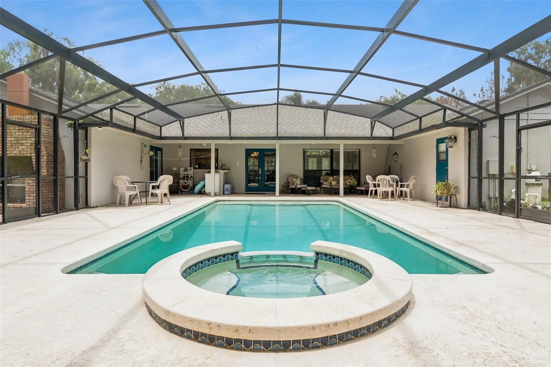 390 Smith Street Oviedo FL 32765