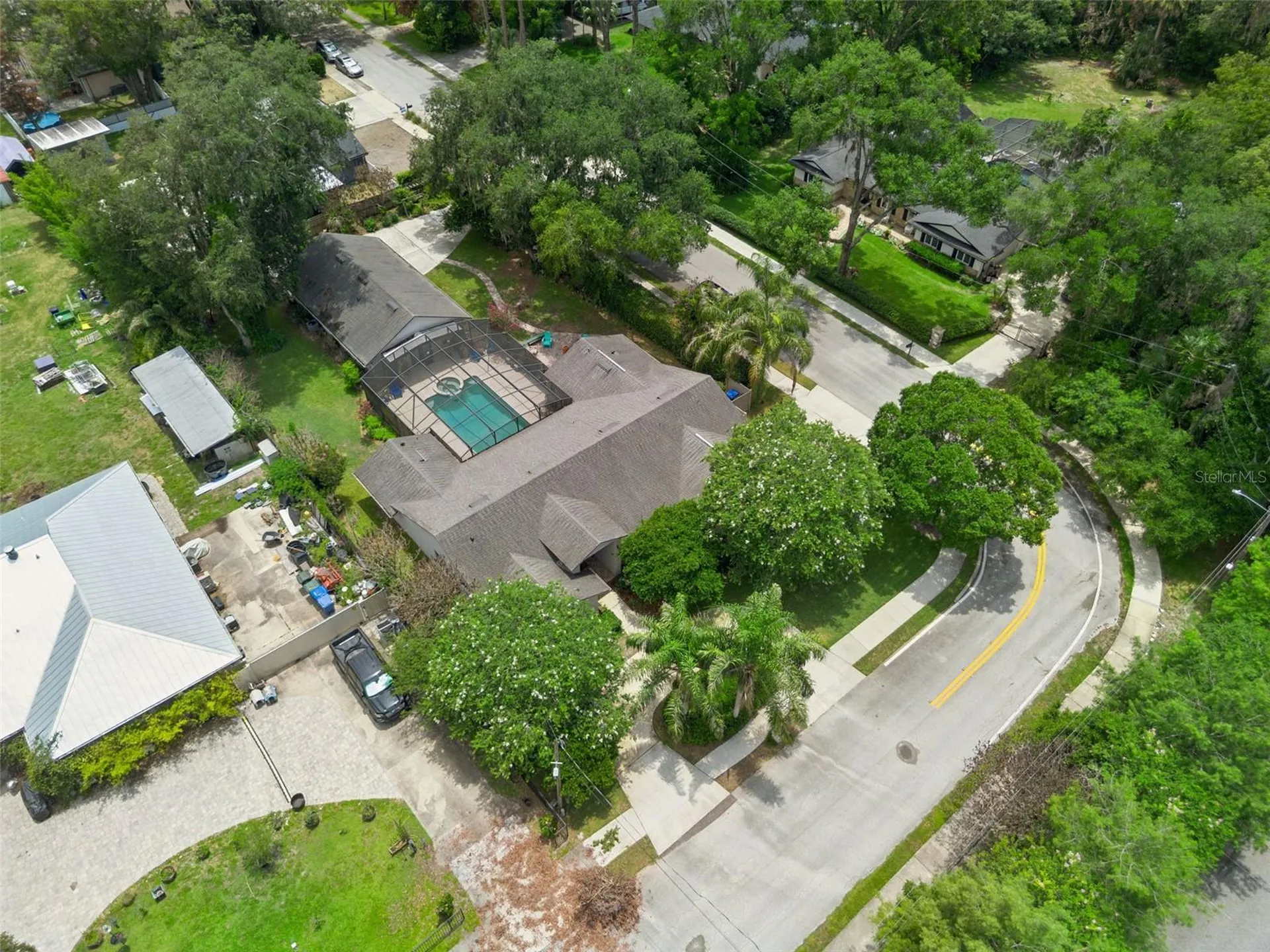 390 Smith Street Oviedo FL 32765