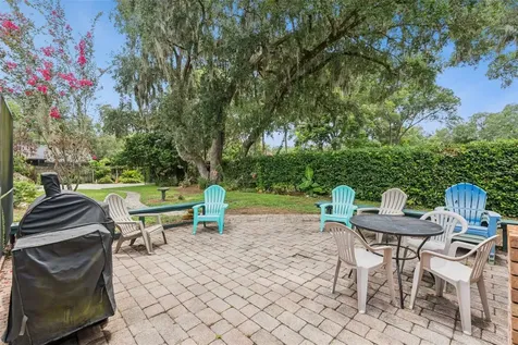 390 Smith Street Oviedo FL 32765