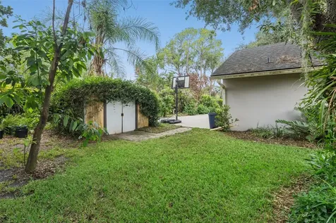 390 Smith Street Oviedo FL 32765