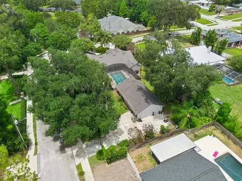 390 Smith Street Oviedo FL 32765
