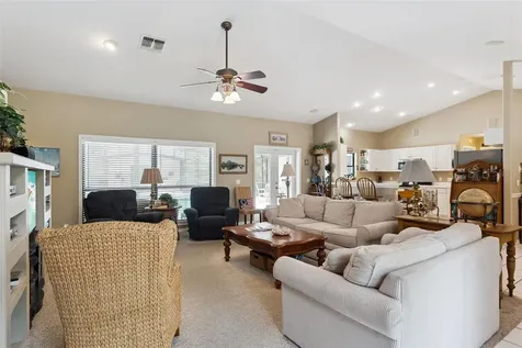 390 Smith Street Oviedo FL 32765