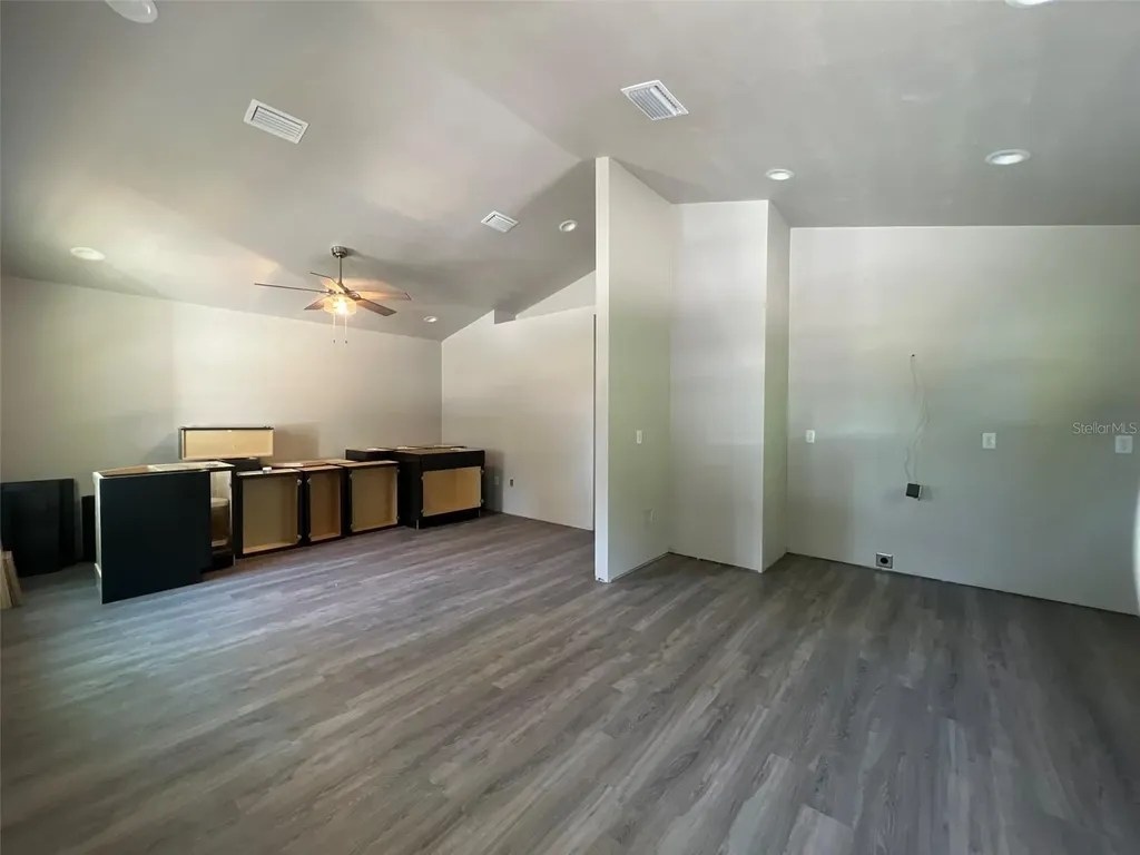 23211 NW 179th Place High Springs FL 32643