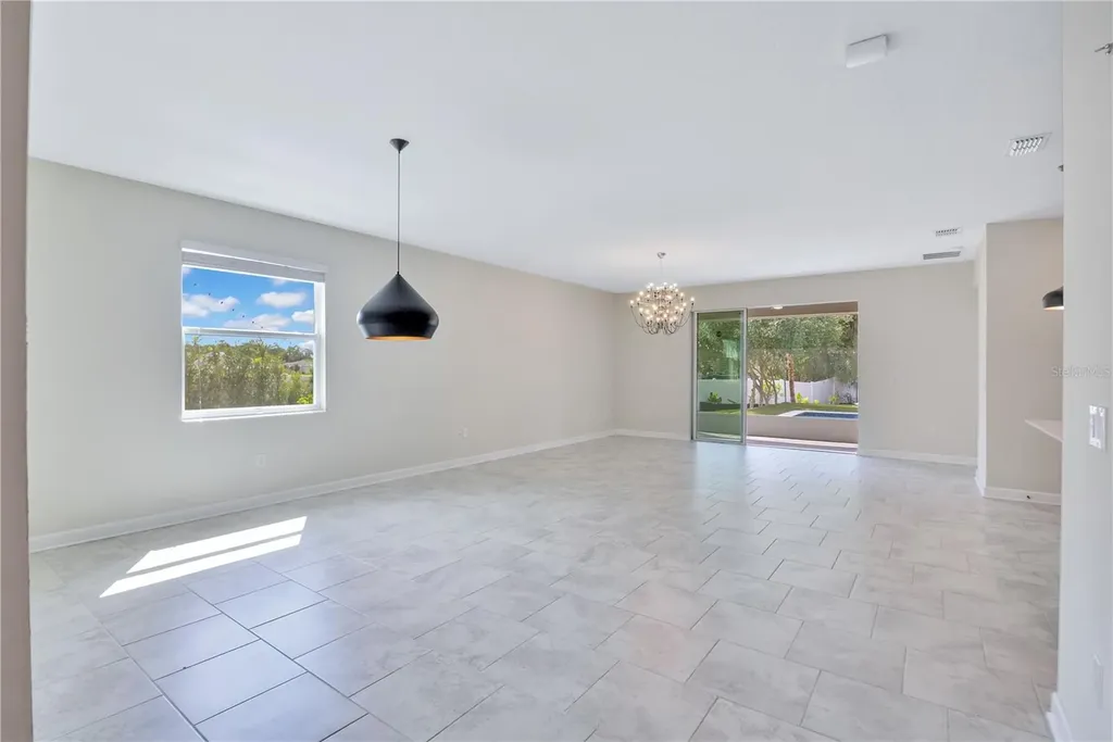 4452 Seven Canyons Drive Kissimmee FL 34746