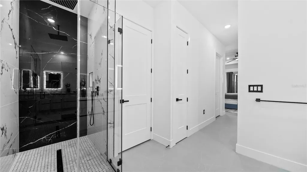 230 W Pine Valley Lane Rotonda West FL 33947