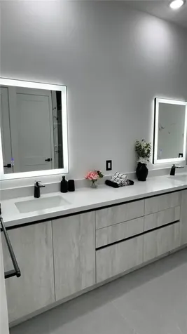 230 W Pine Valley Lane Rotonda West FL 33947