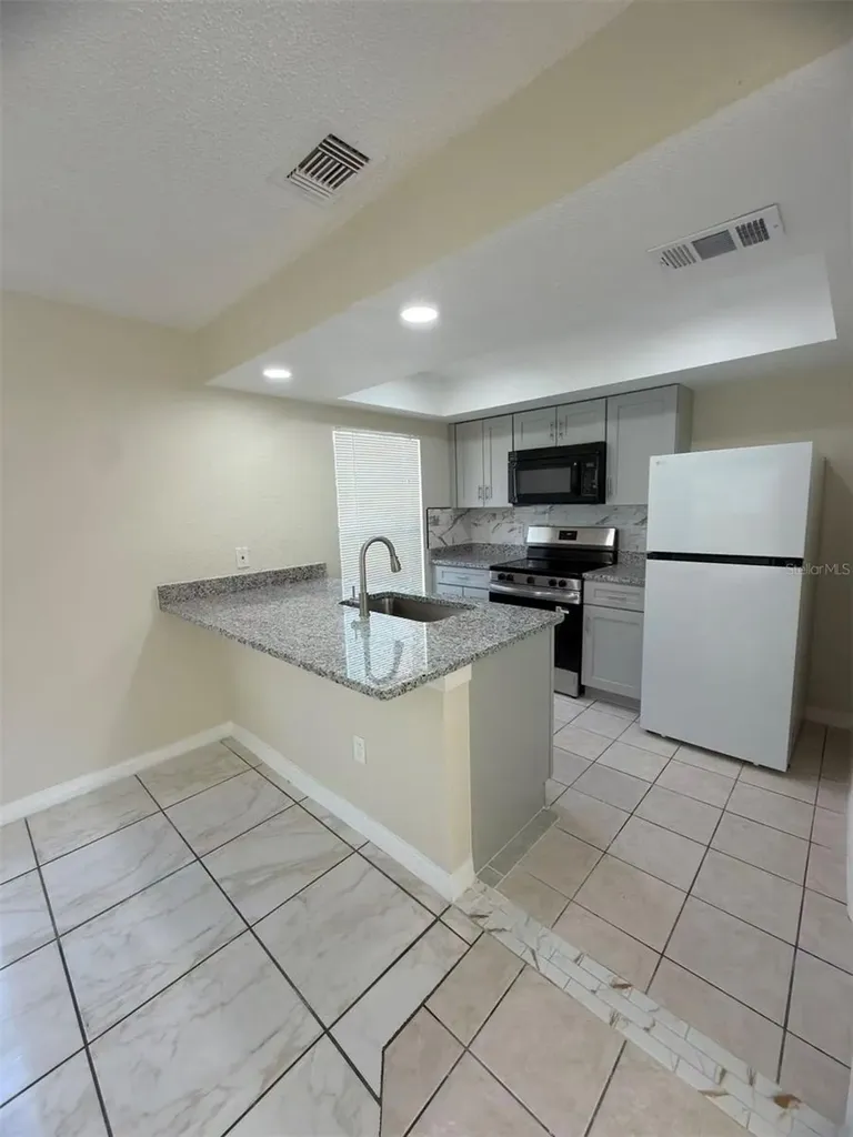 7426 Wynnewood Square Winter Park FL 32792