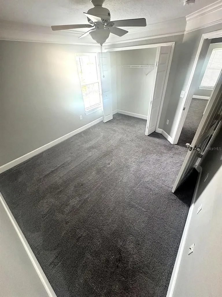 5483 Vineland Road Orlando FL 32811