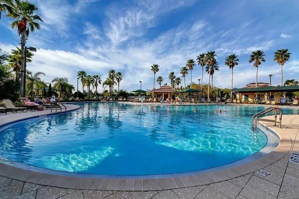 301 Kings Boulevard Sun City Center FL 33573