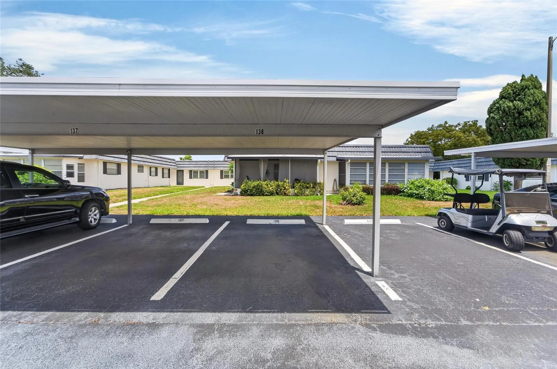 301 Kings Boulevard Sun City Center FL 33573