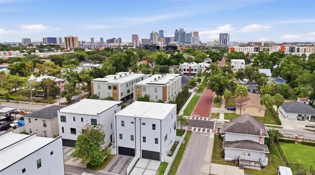 215 W Columbus Drive Tampa FL 33602