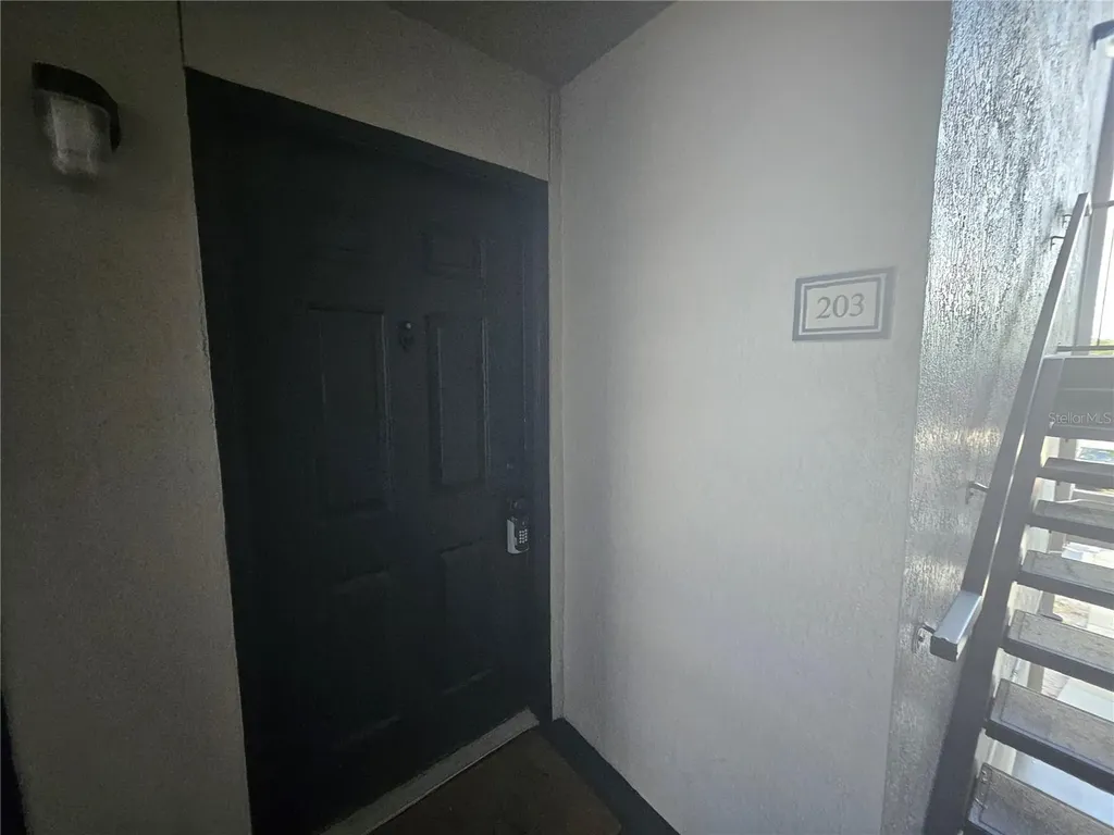 7511 Seurat Street Orlando FL 32819