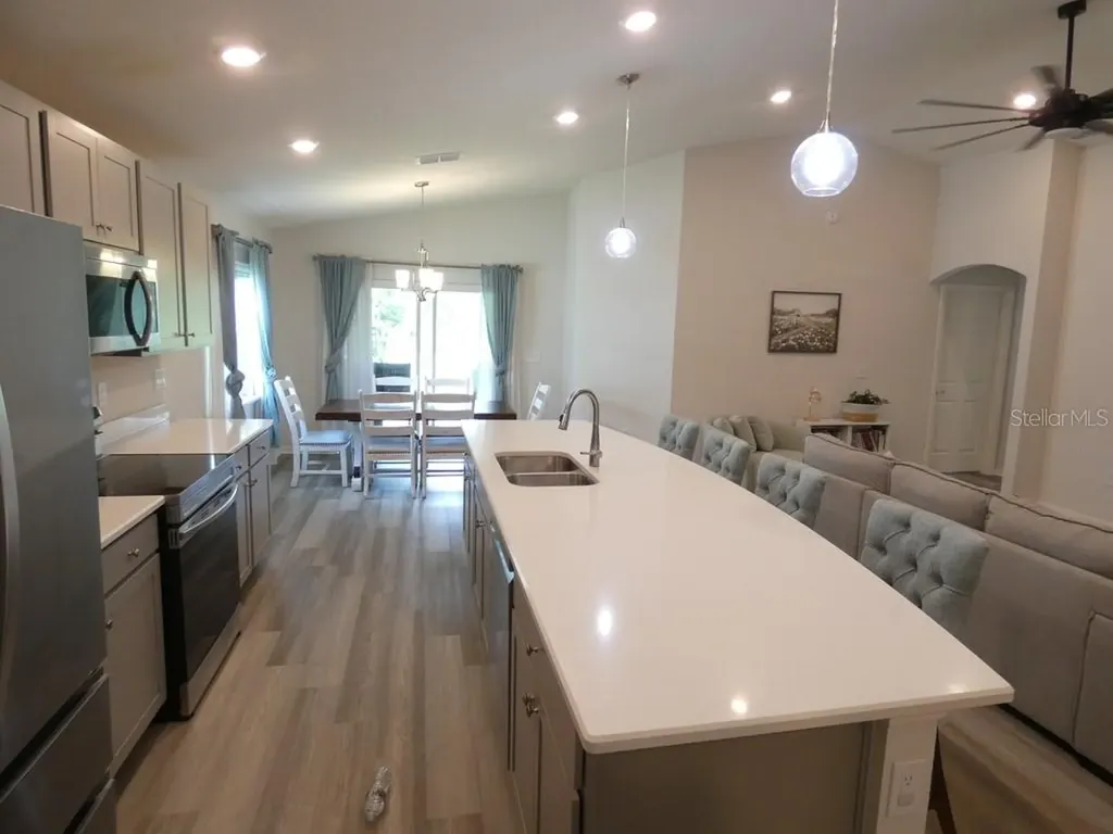 35542 Bellington Boulevard Zephyrhills FL 33541