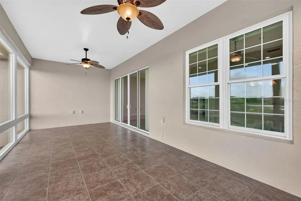 10131 Lake Miona Way Oxford FL 34484