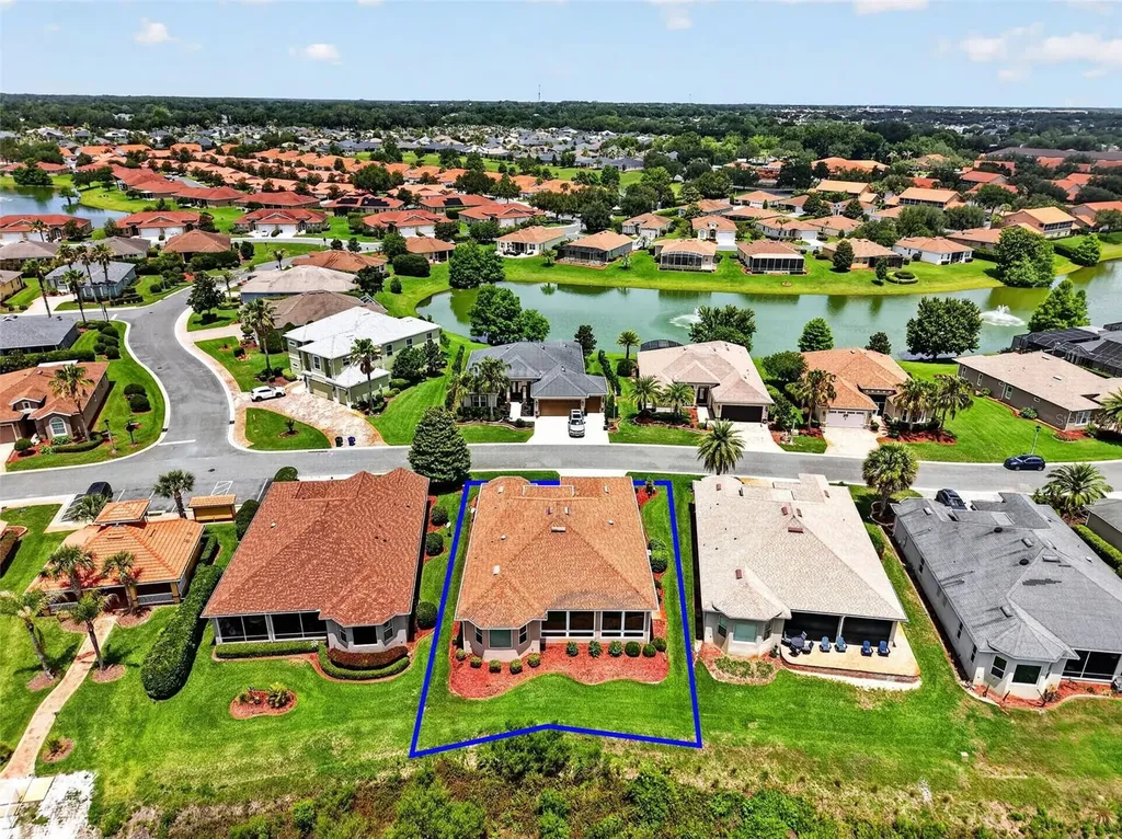 10131 Lake Miona Way Oxford FL 34484