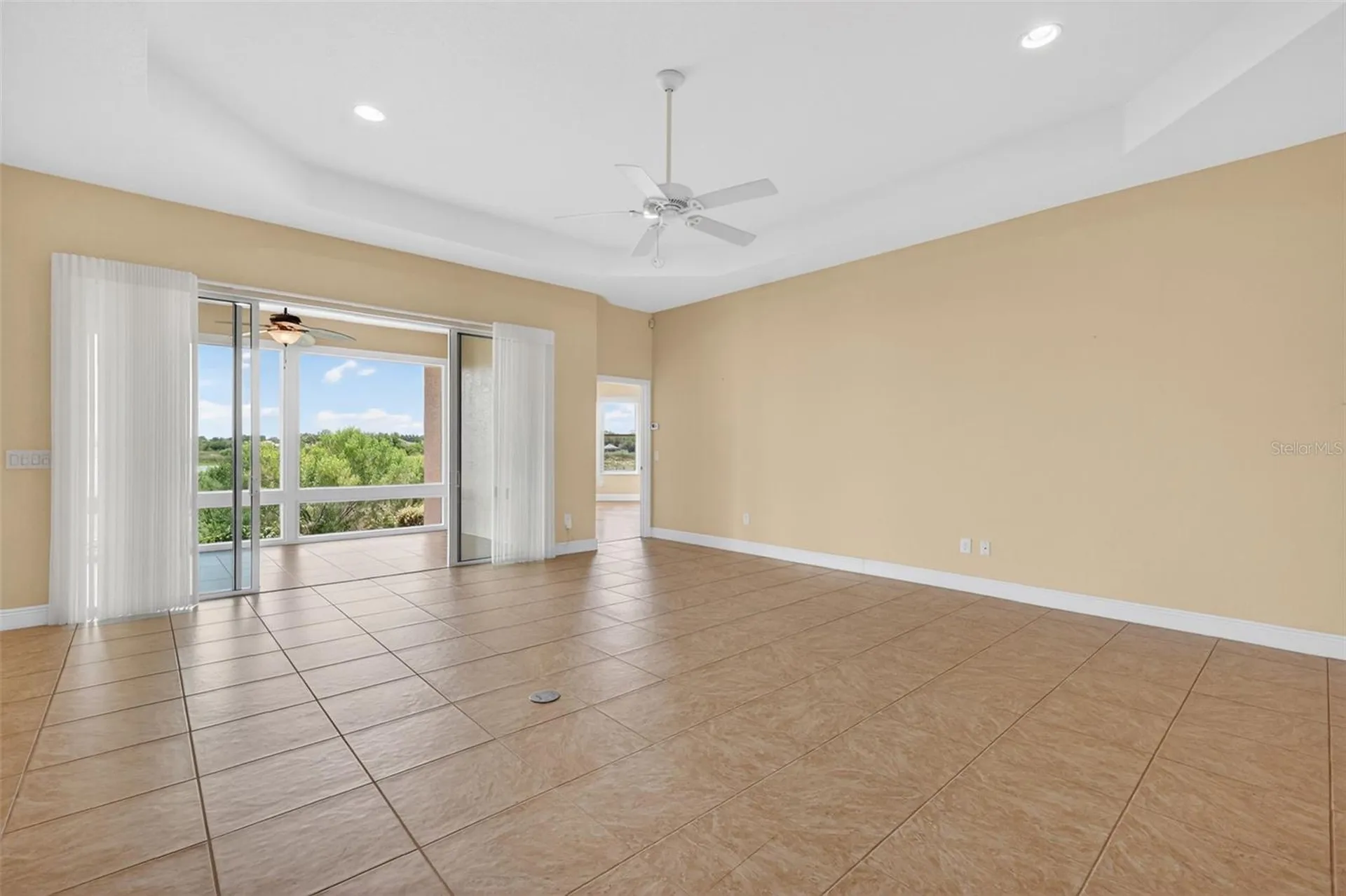 10131 Lake Miona Way Oxford FL 34484