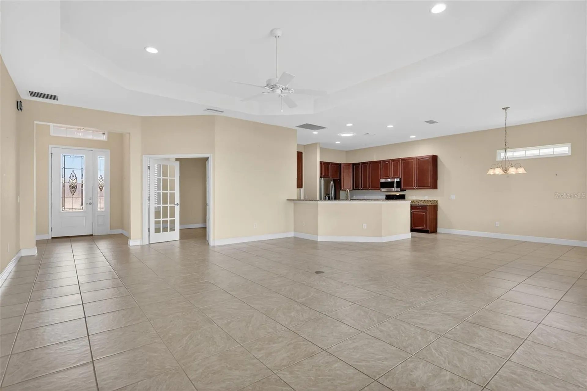 10131 Lake Miona Way Oxford FL 34484