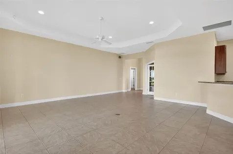 10131 Lake Miona Way Oxford FL 34484