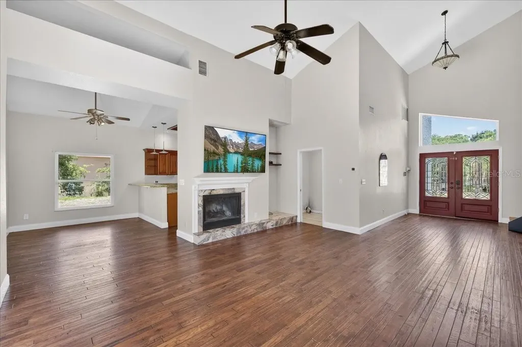2000 Brent Place Palm Harbor FL 34683