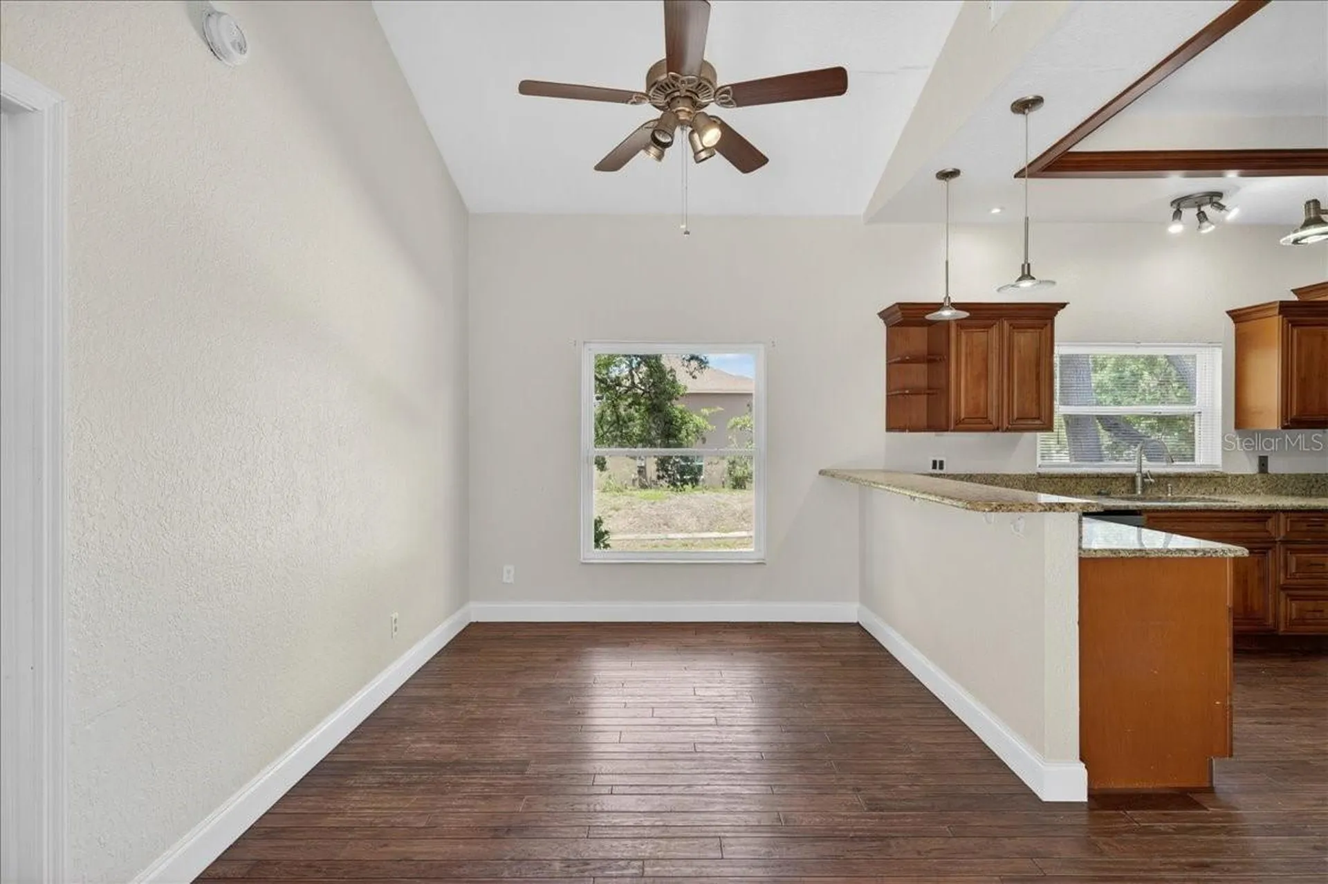 2000 Brent Place Palm Harbor FL 34683