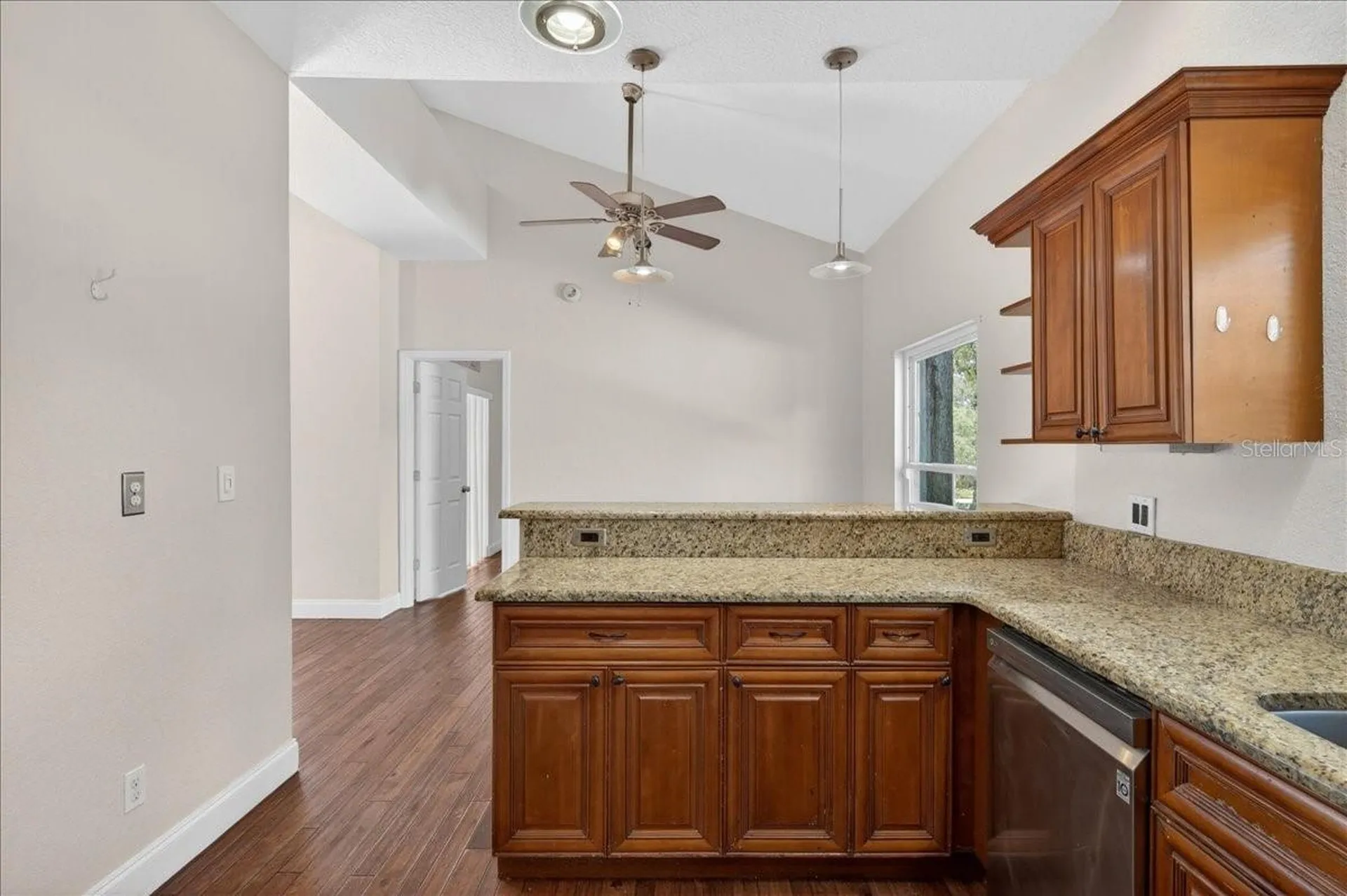 2000 Brent Place Palm Harbor FL 34683