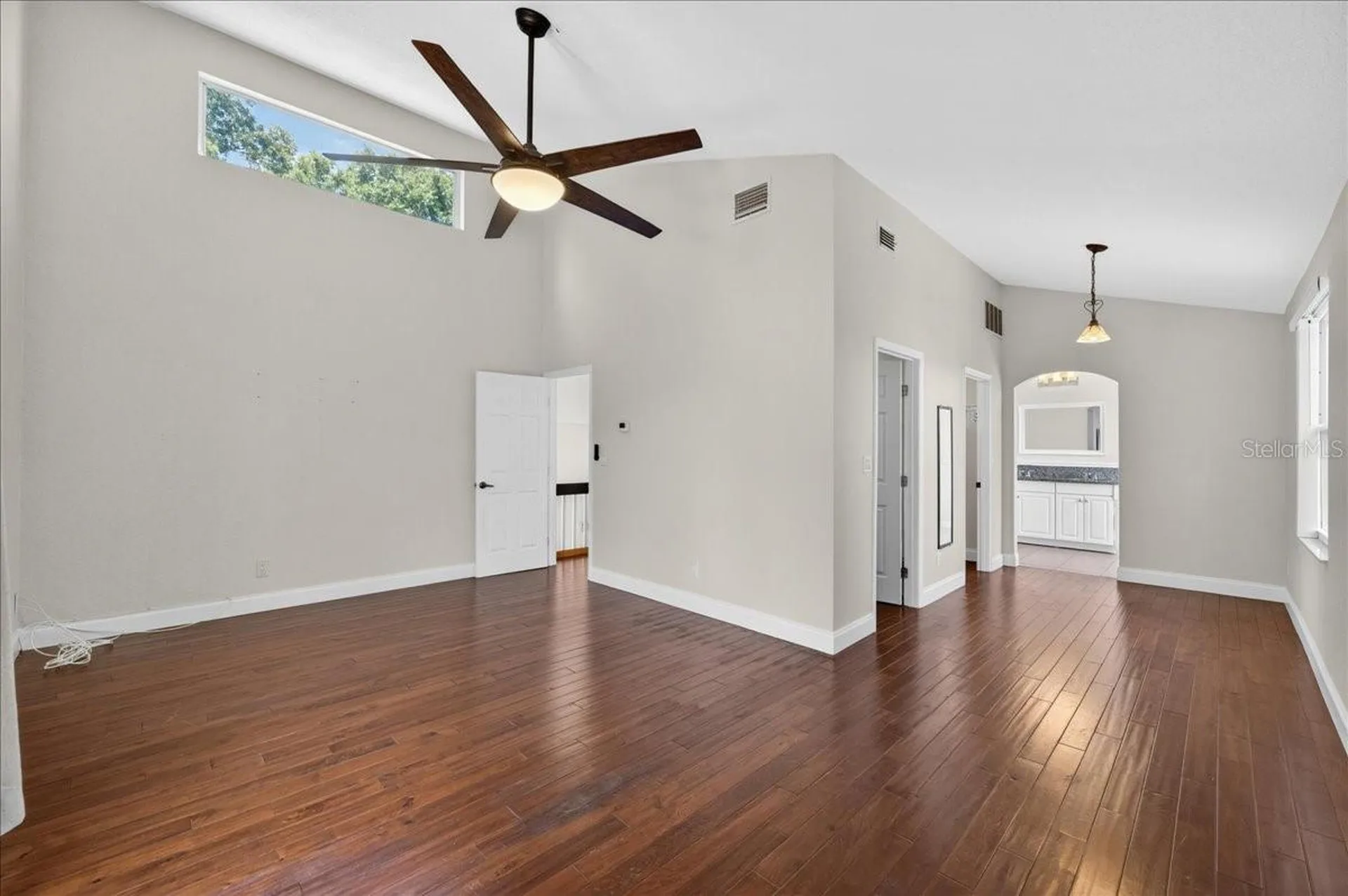 2000 Brent Place Palm Harbor FL 34683