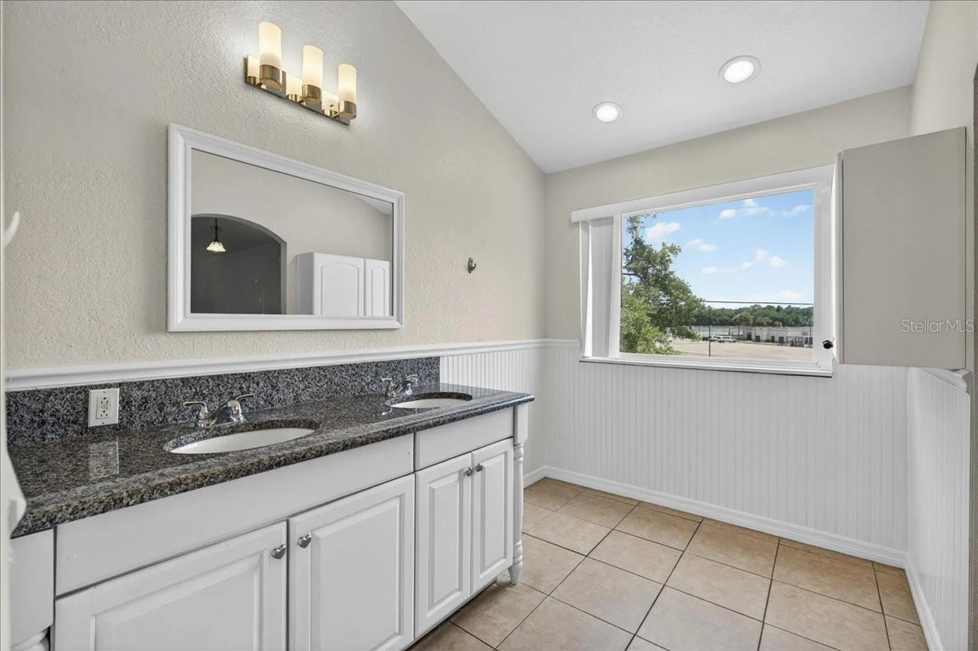 2000 Brent Place Palm Harbor FL 34683