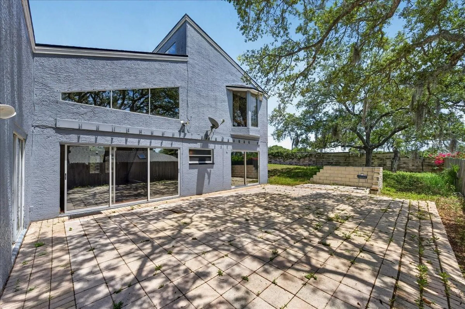 2000 Brent Place Palm Harbor FL 34683