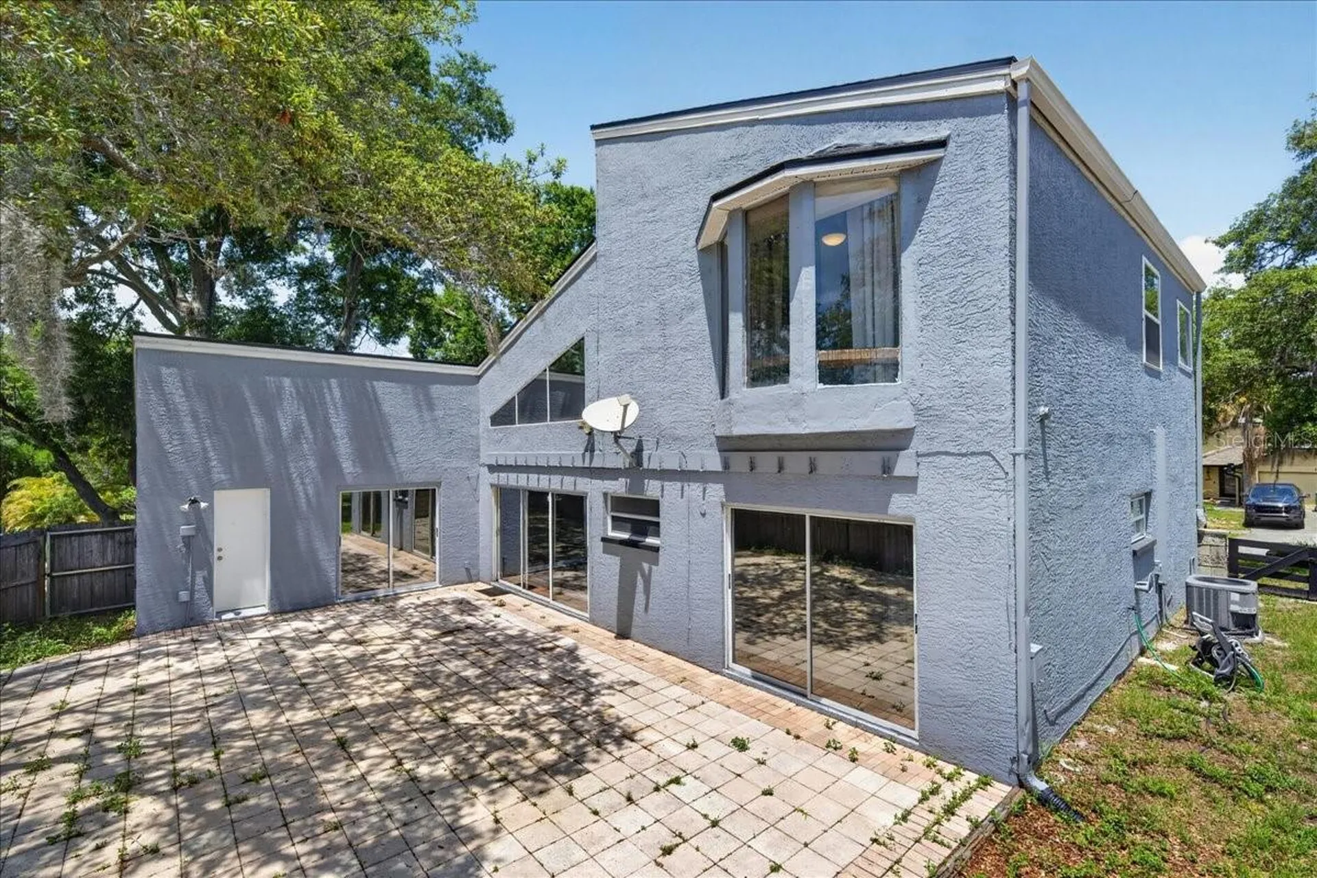 2000 Brent Place Palm Harbor FL 34683