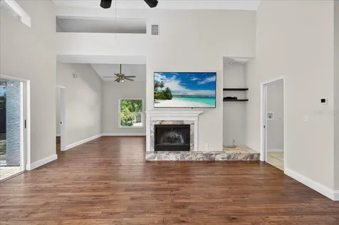 2000 Brent Place Palm Harbor FL 34683