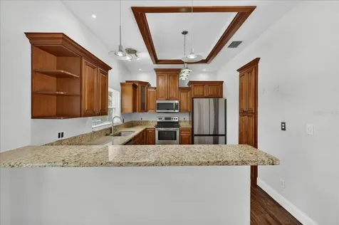 2000 Brent Place Palm Harbor FL 34683