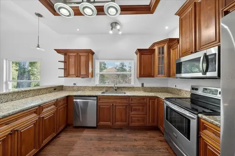2000 Brent Place Palm Harbor FL 34683