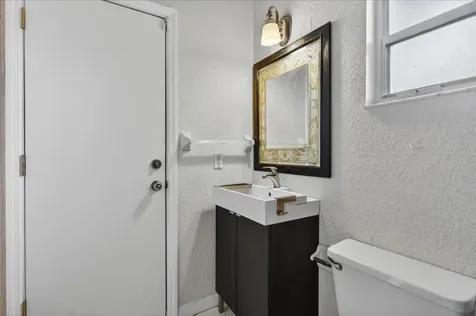2000 Brent Place Palm Harbor FL 34683