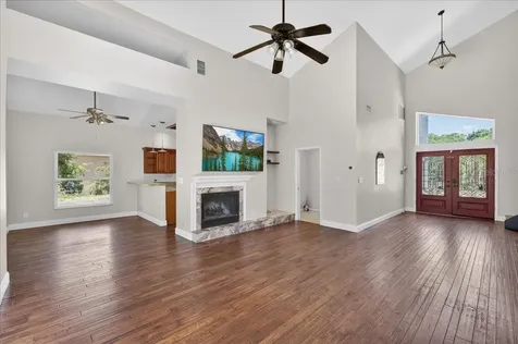 2000 Brent Place Palm Harbor FL 34683