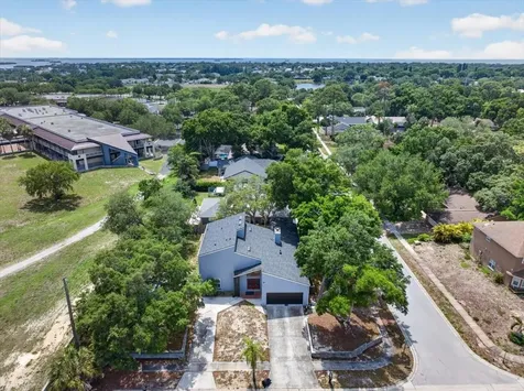 2000 Brent Place Palm Harbor FL 34683