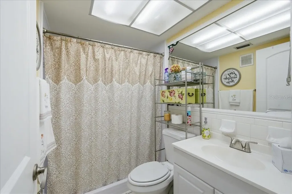 1250 S Pinellas Avenue Tarpon Springs FL 34689