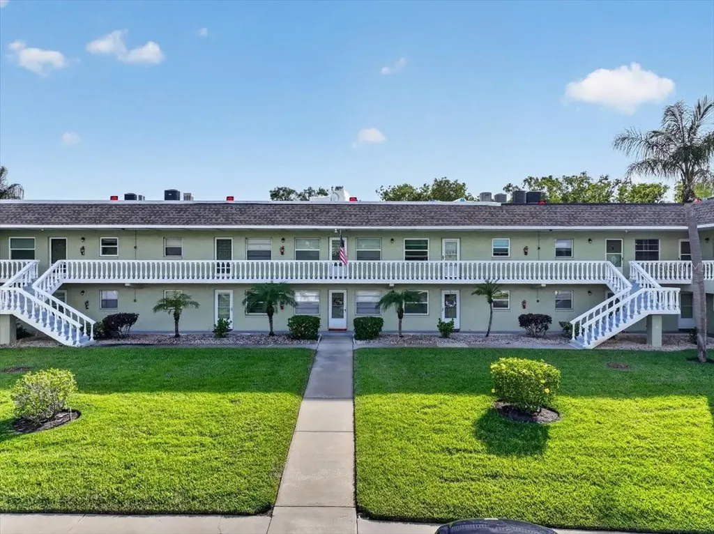 1250 S Pinellas Avenue Tarpon Springs FL 34689