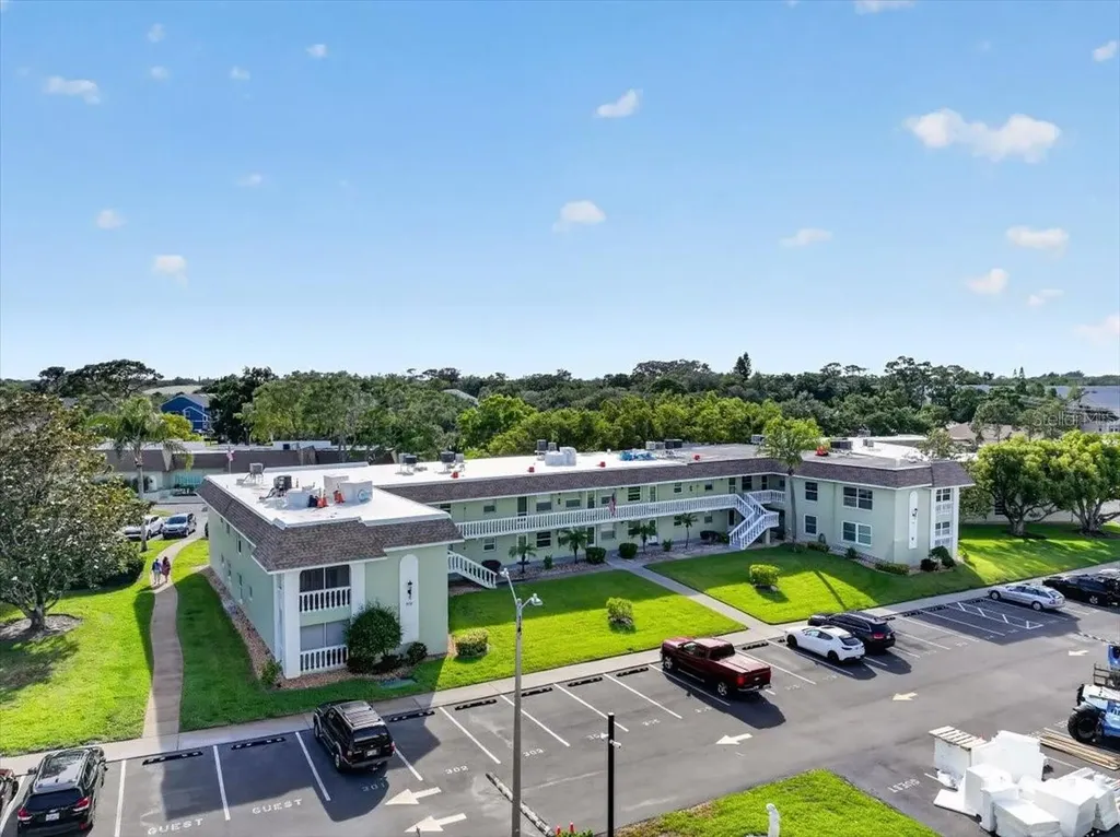 1250 S Pinellas Avenue Tarpon Springs FL 34689