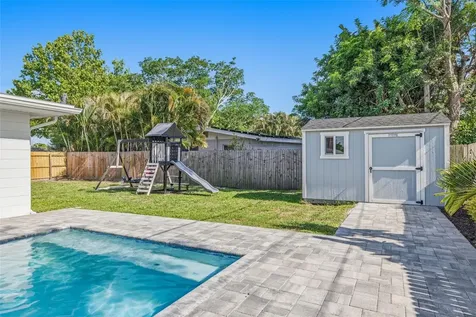 3044 55th Street N St Petersburg FL 33710