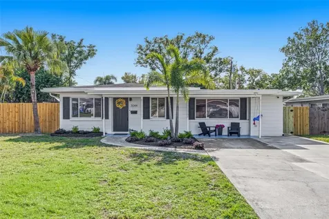 3044 55th Street N St Petersburg FL 33710