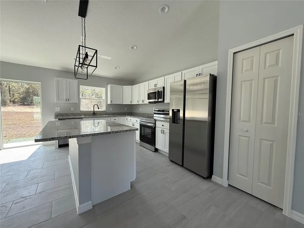 20344 SW 54th Street Dunnellon FL 34431